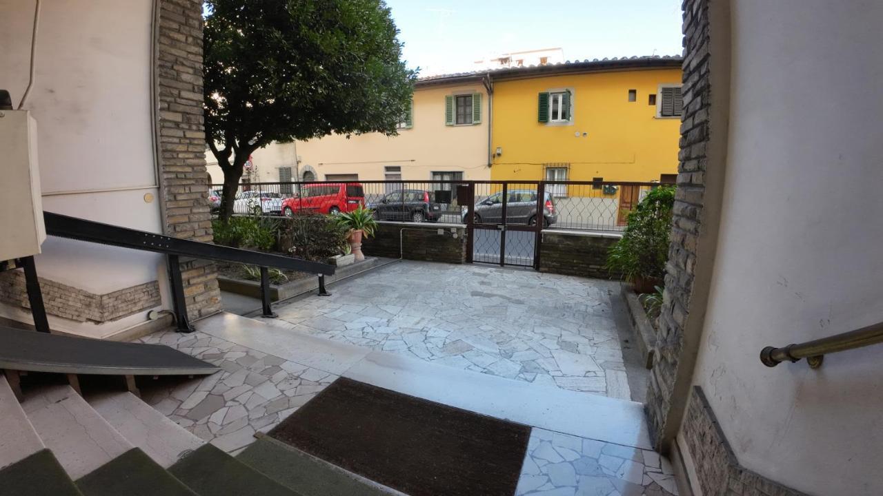 Urban Center II Easy Parking Near Tram Apartment Firenze Bagian luar foto